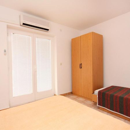 Apartments With A Parking Space Jezera, Murter - 5107 ห้อง รูปภาพ